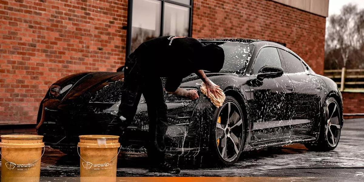 Car-cleaning-and-care products supplier